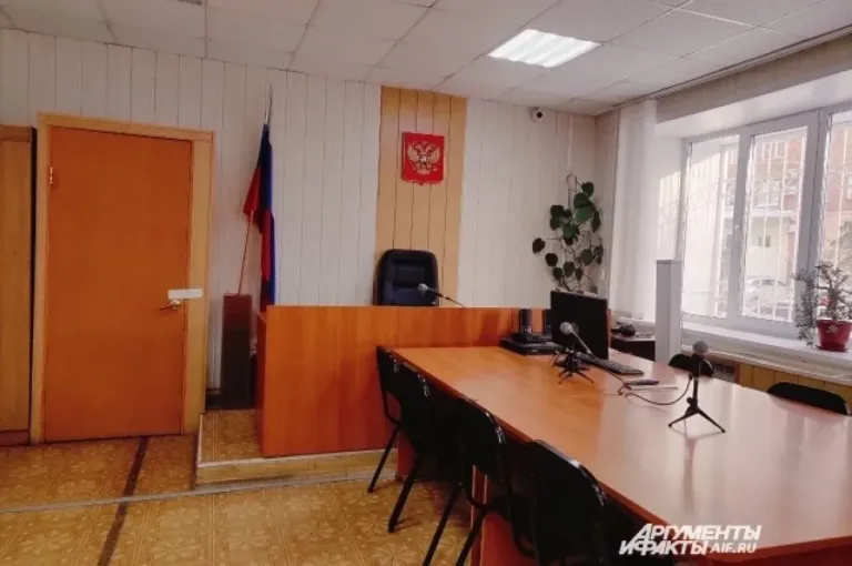 В Ленинске-Кузнецком будут судить сиделку за кражу у пенсионерки